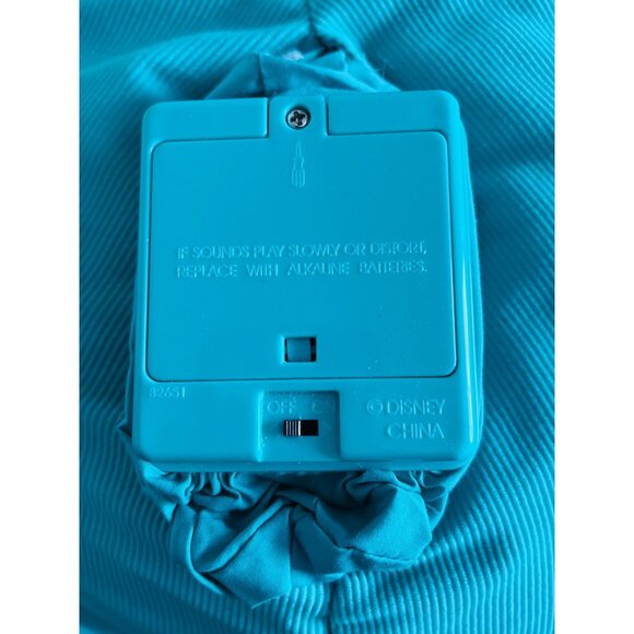 Vintage Disney Talking Winnie The Pooh Jumbo Plush In Overalls - Collectible - Picture 10 of 10